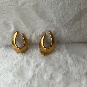Vintage Givenchy 80s earrings